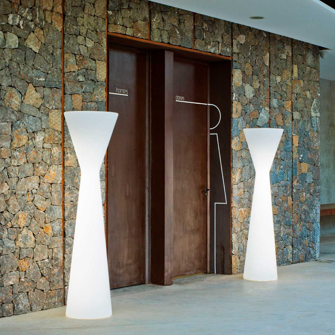 LAMPADA DA ESTERNO A LED KONIKA 170 CM CON CAVO