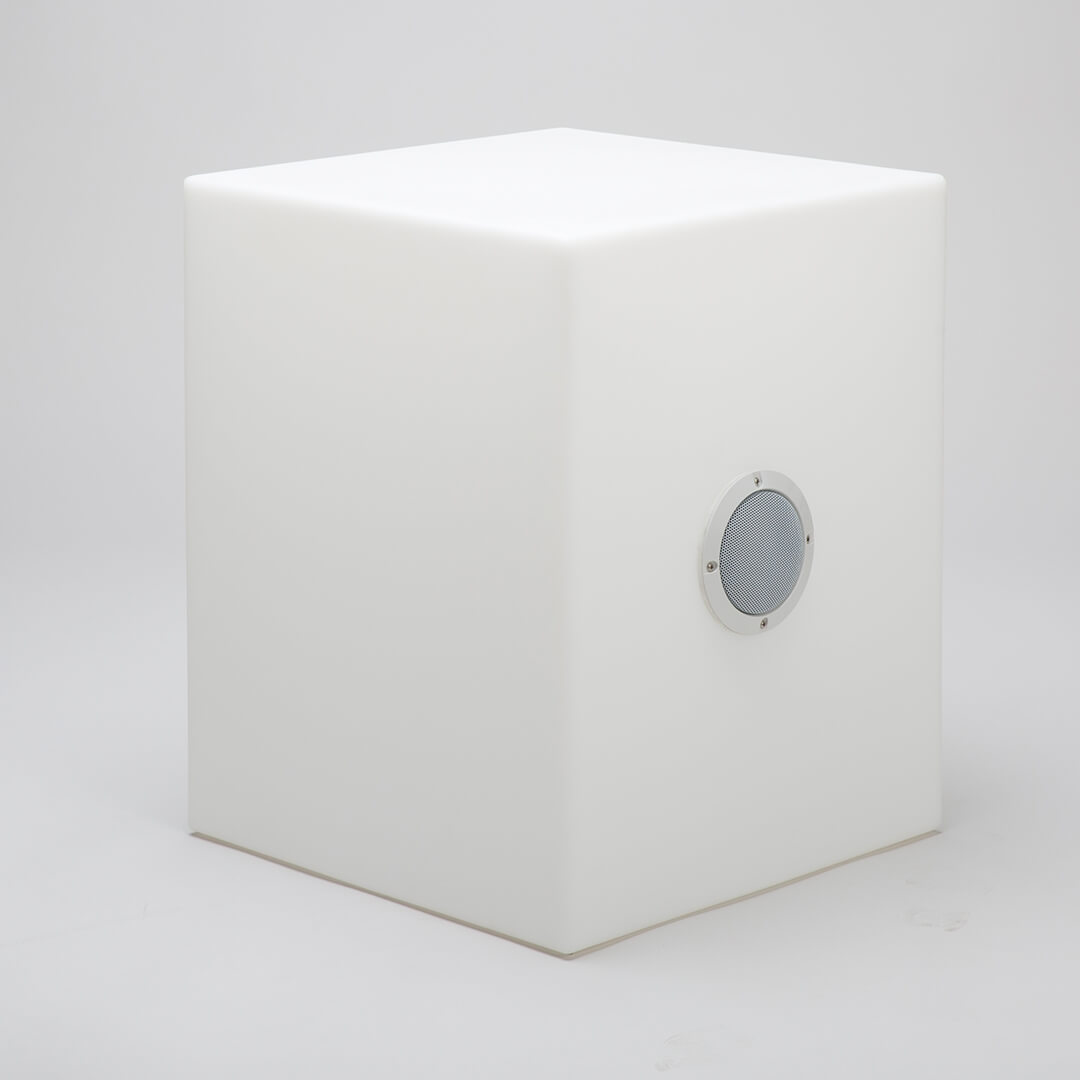 CUBO LED LUMINOSO CON ALTAVOZ CUBY 53 43X43X53 CM
