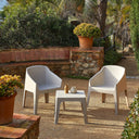 Set Baku con tavolo e 2 sedie beige per giardino e terrazza.